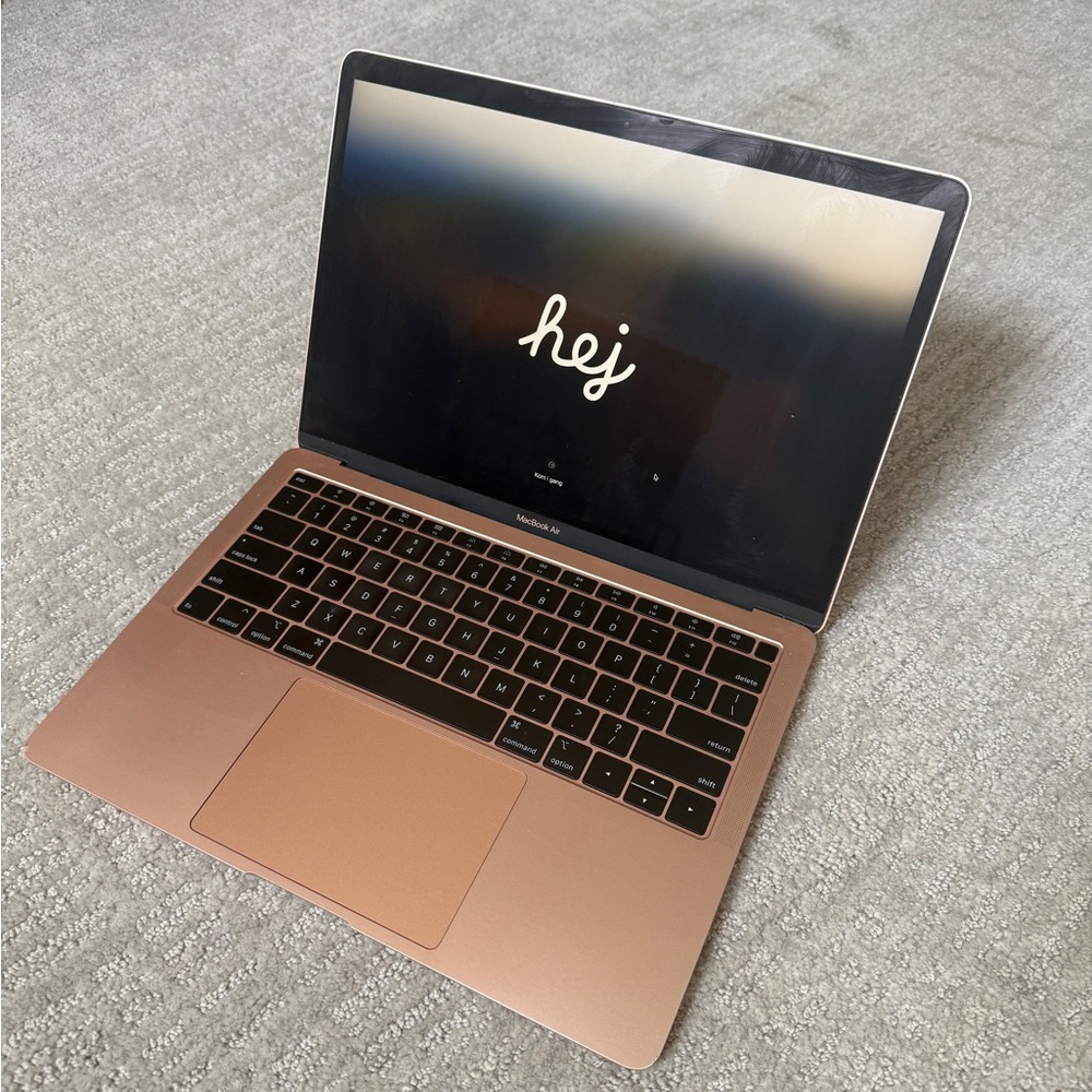 Apple MacBook Air - Rose Gold 2020